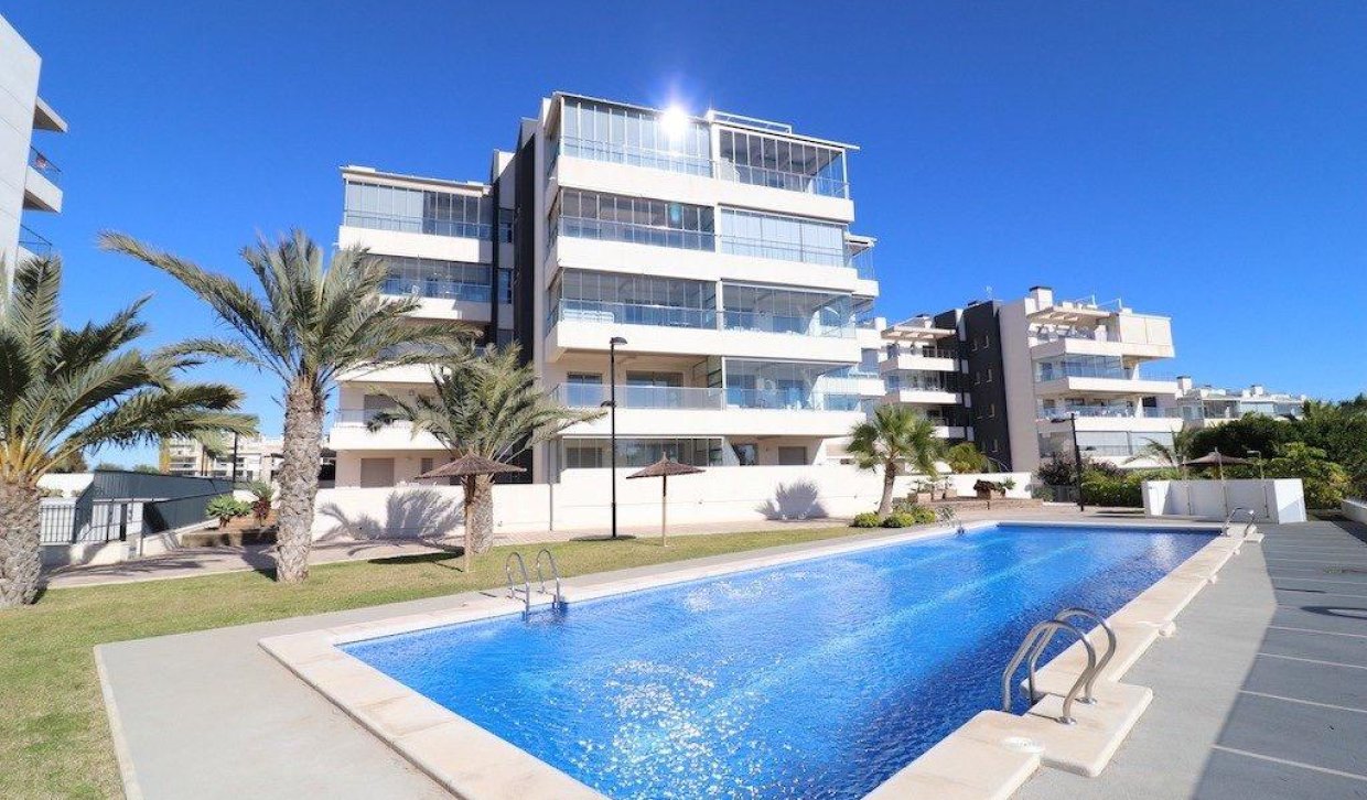 Odsprzedaż - Mieszkanie w bloku - Orihuela Costa - Villamartín