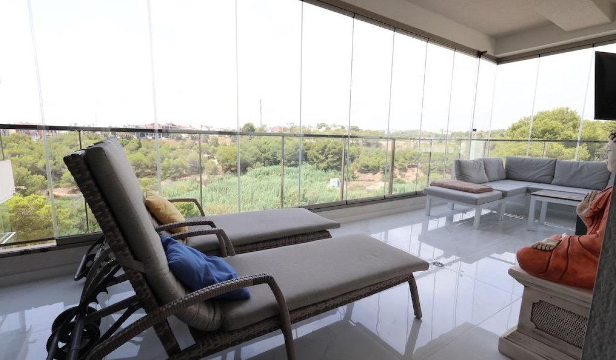 Odsprzedaż - Mieszkanie w bloku - Orihuela Costa - Villamartín