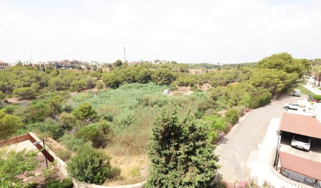 Resale - Apartment  - Orihuela Costa - Villamartín
