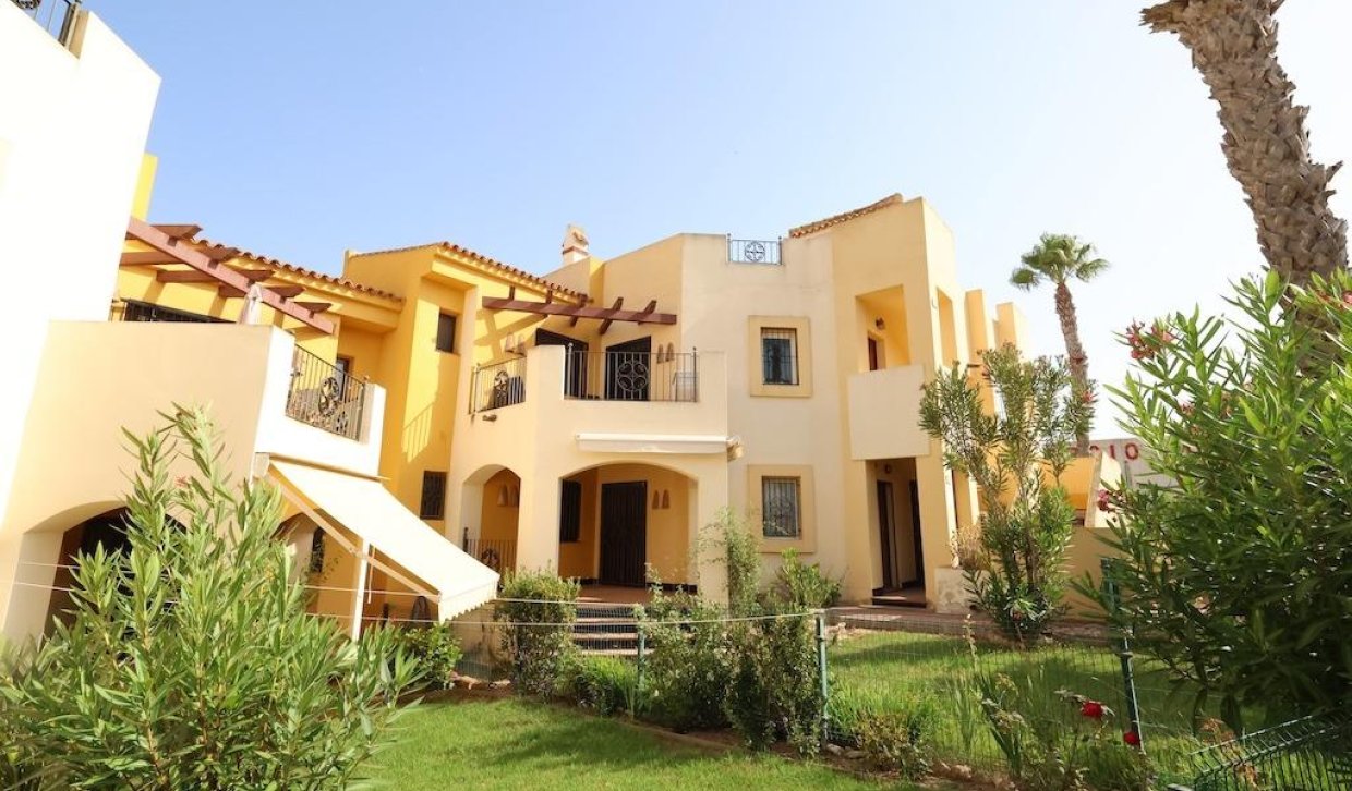 Odsprzedaż - Bungalow na piętrze - Torrevieja - Los Altos