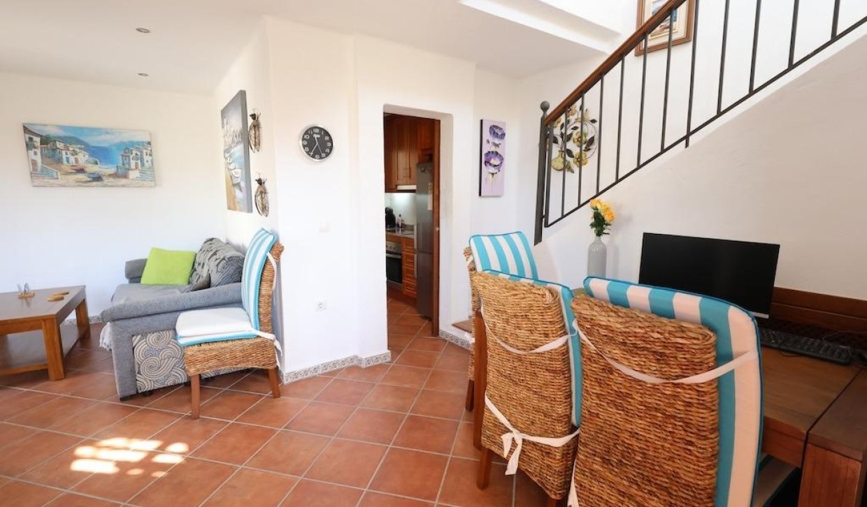 Odsprzedaż - Bungalow na piętrze - Torrevieja - Los Altos
