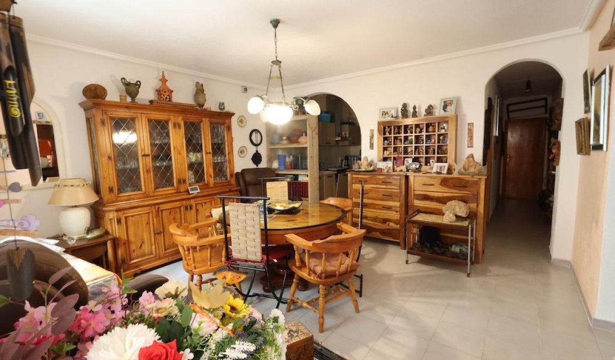 Resale - Bungalow - Torrevieja - Acequion