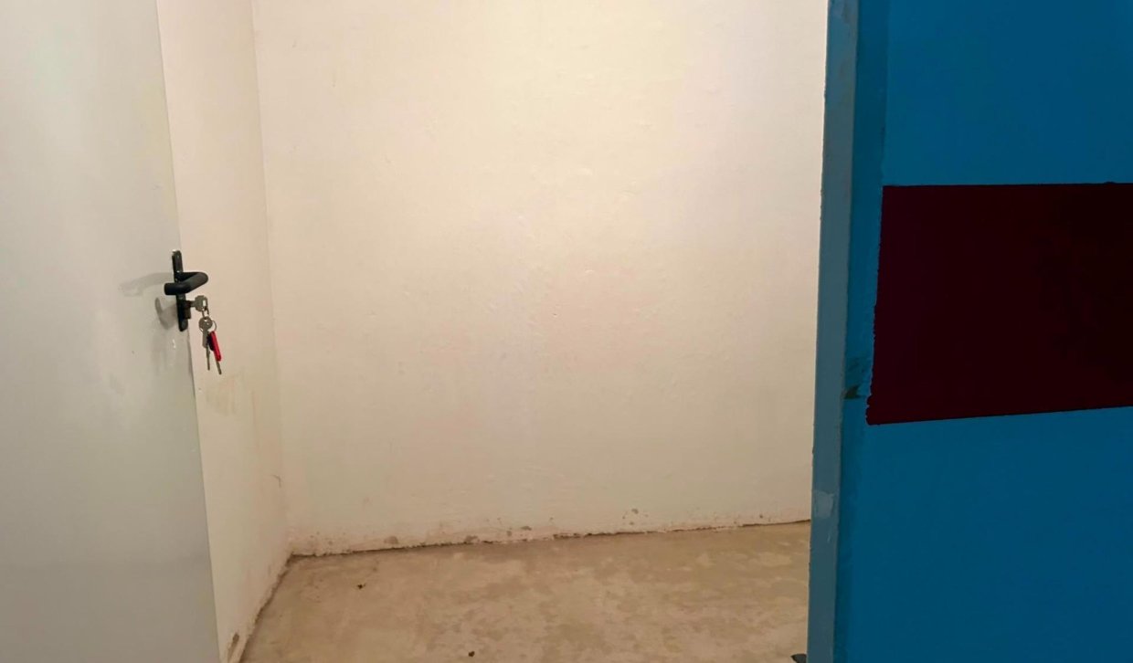 Resale - Apartment  - Torrevieja - Centro