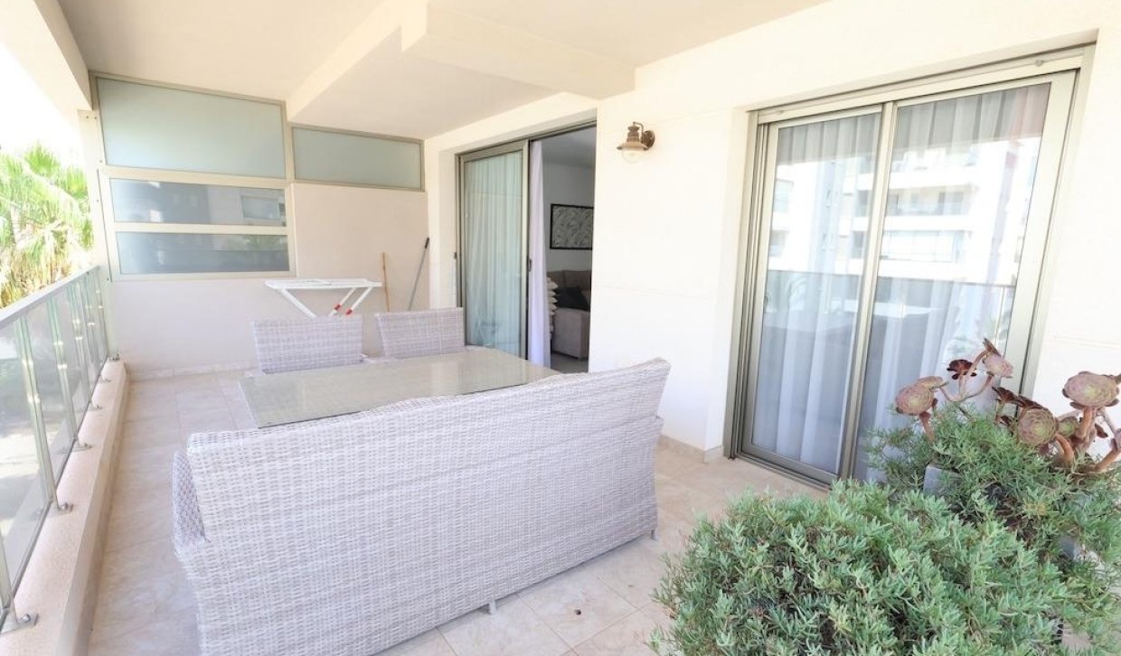 Resale - Apartment  - Orihuela Costa - Los Dolses
