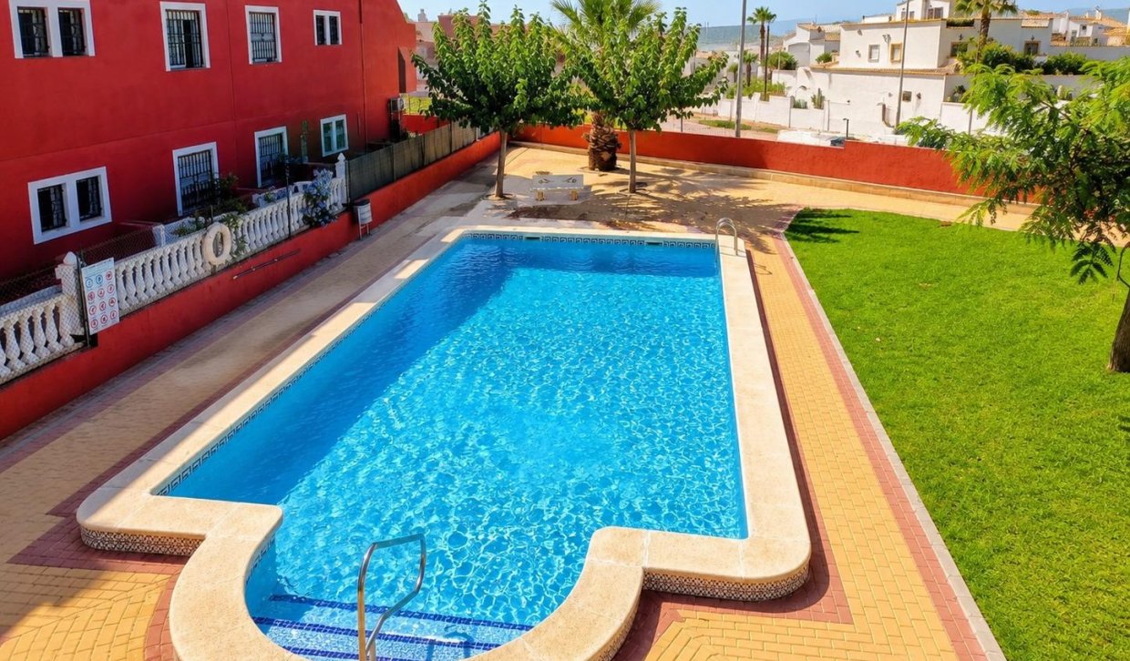 Segunda Mano - Bungalow - Orihuela Costa - Los Altos