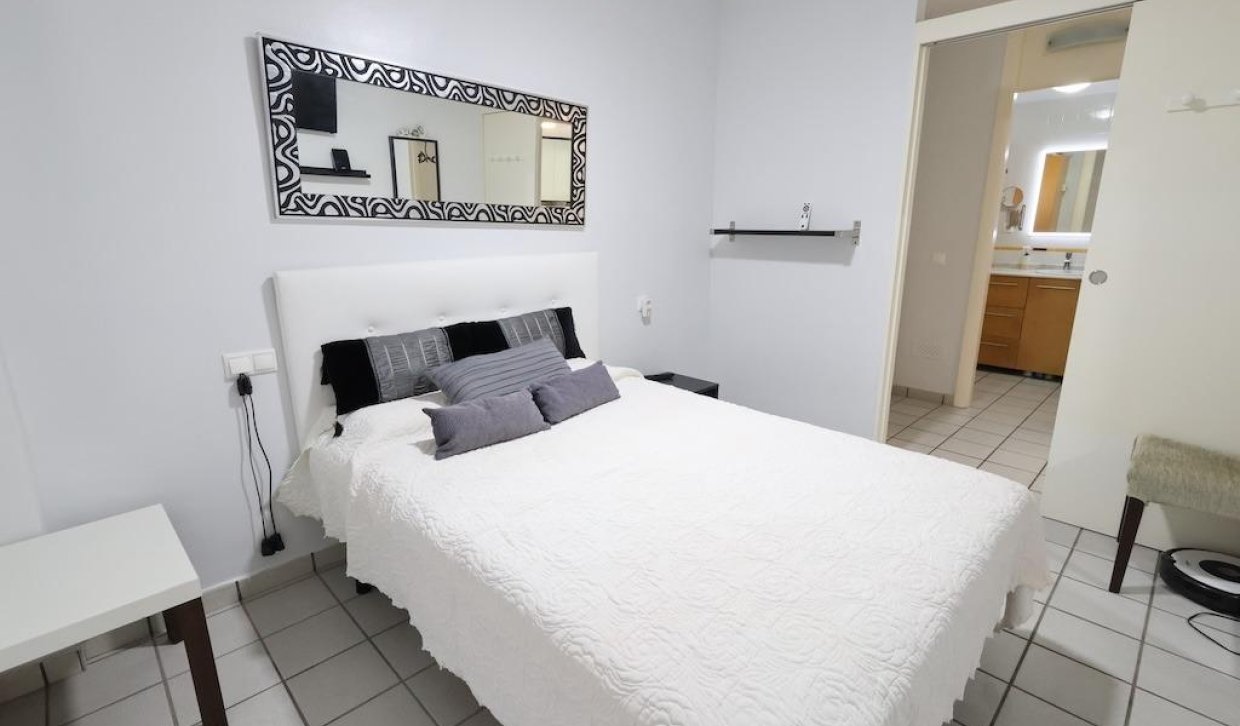 Resale - Apartment  - Orihuela Costa