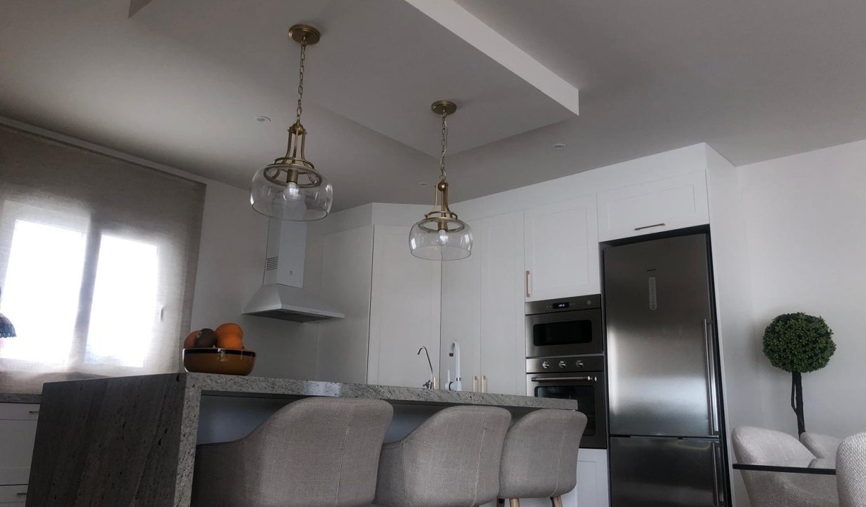 Obra nueva - Villa - Pinoso - Comunidad Valenciana