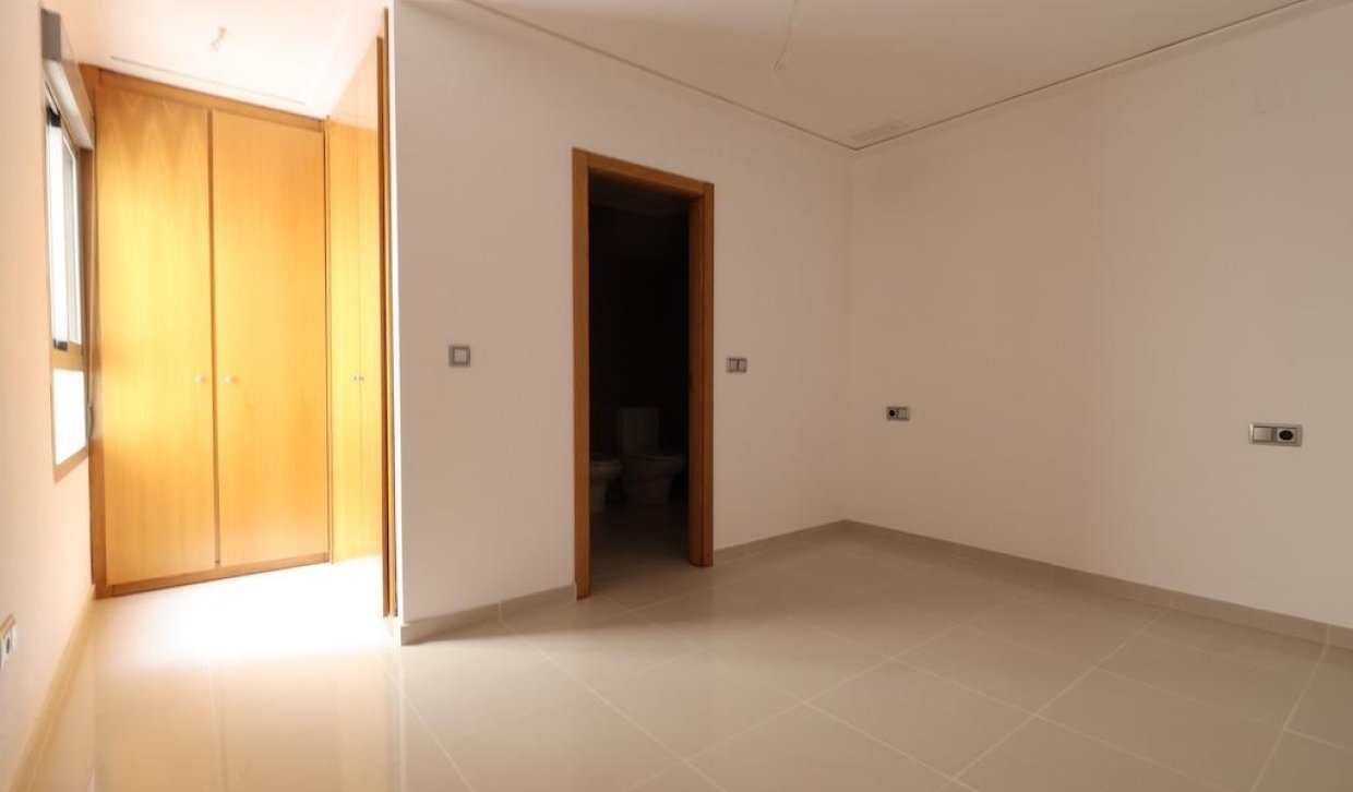 Bestaande woning  - Appartement  - Torrevieja - La Mata pueblo