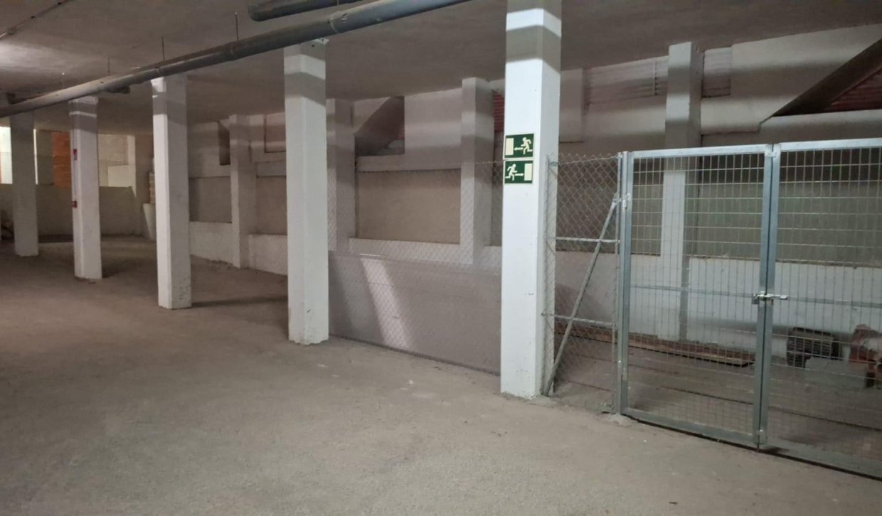 Bestaande woning  - Garage - Orihuela Costa - Los Almendros-La Florida