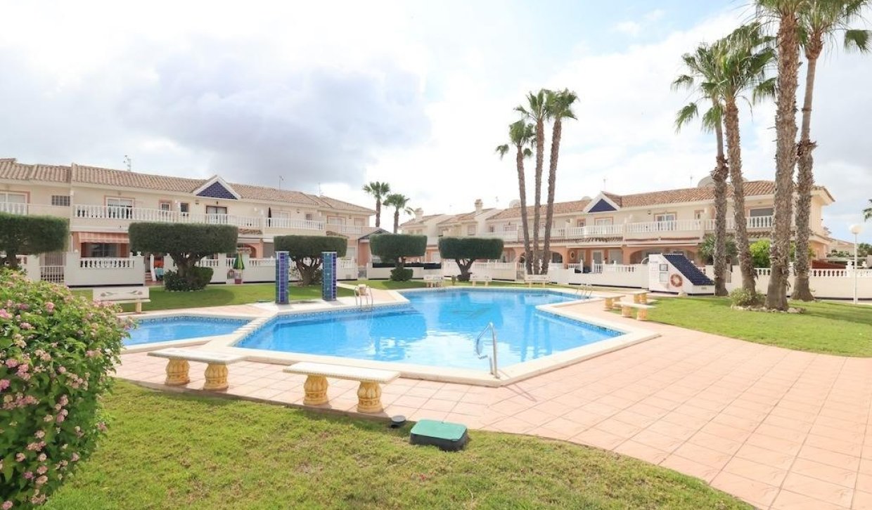 Bestaande woning  - Halfvrijstaande  woning - Rojales - Doña Pepa