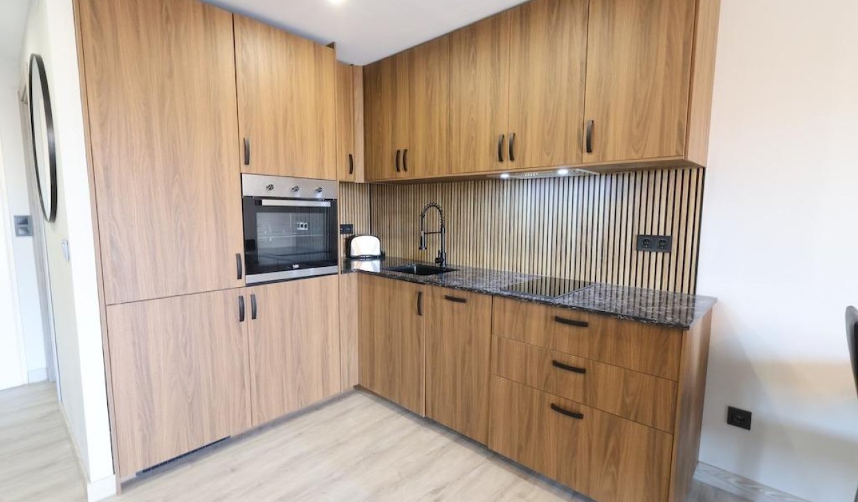 Resale - Apartment  - Orihuela Costa - Aguamarina