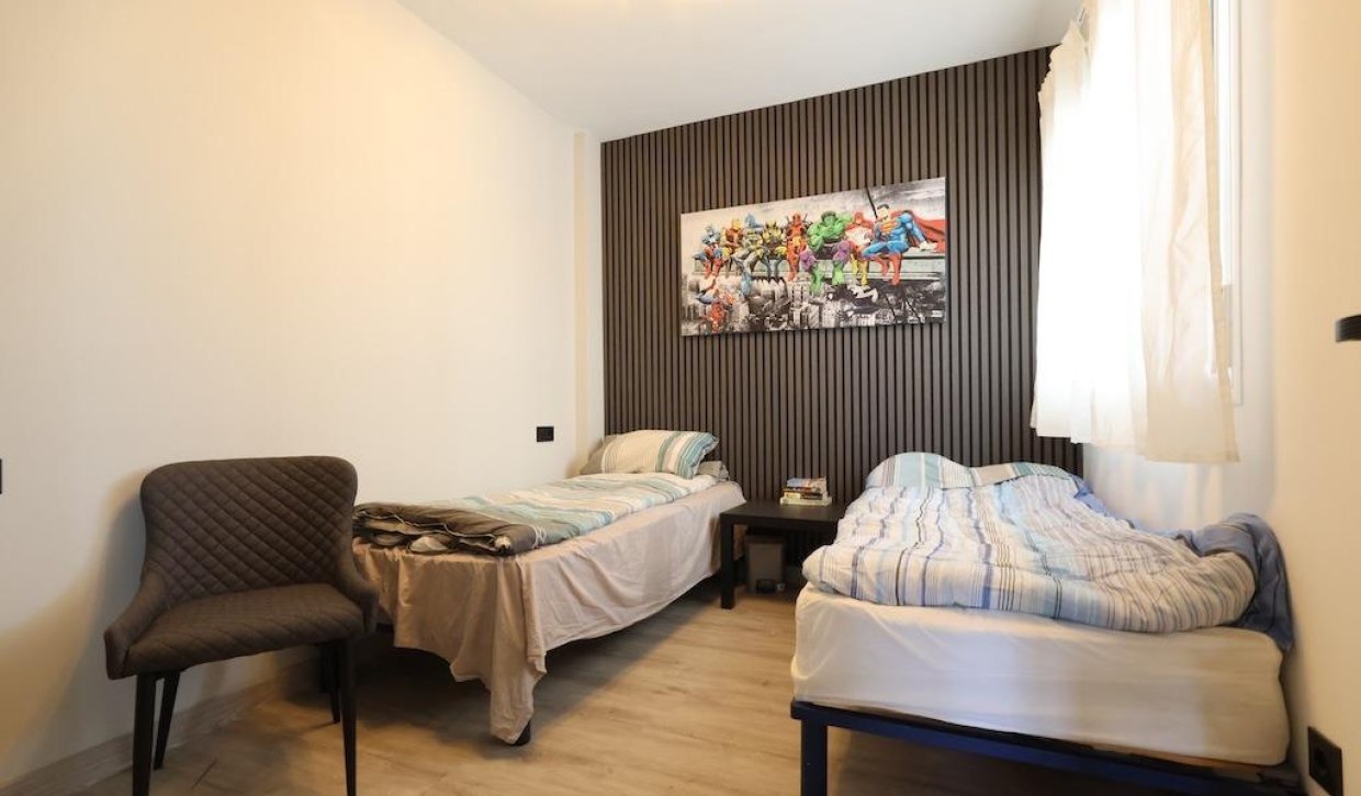 Resale - Apartment  - Orihuela Costa - Aguamarina