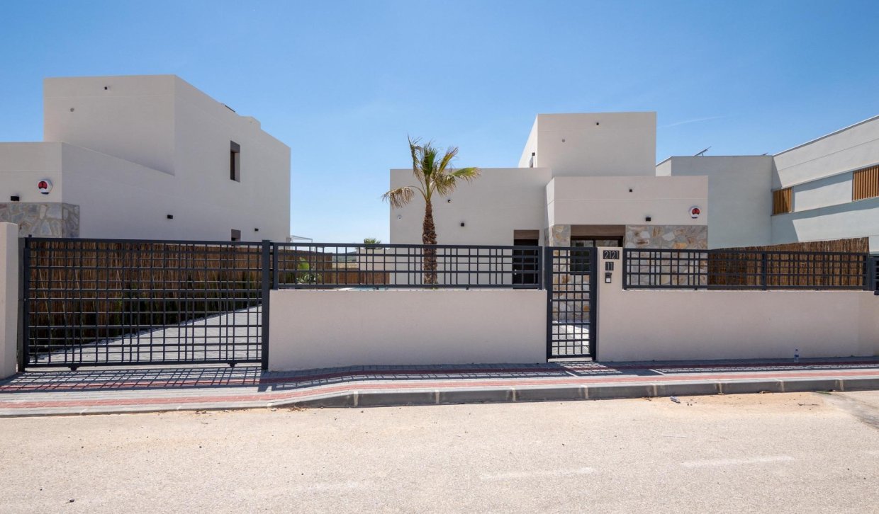 Obra nueva - Villa - Algorfa - La Finca Golf