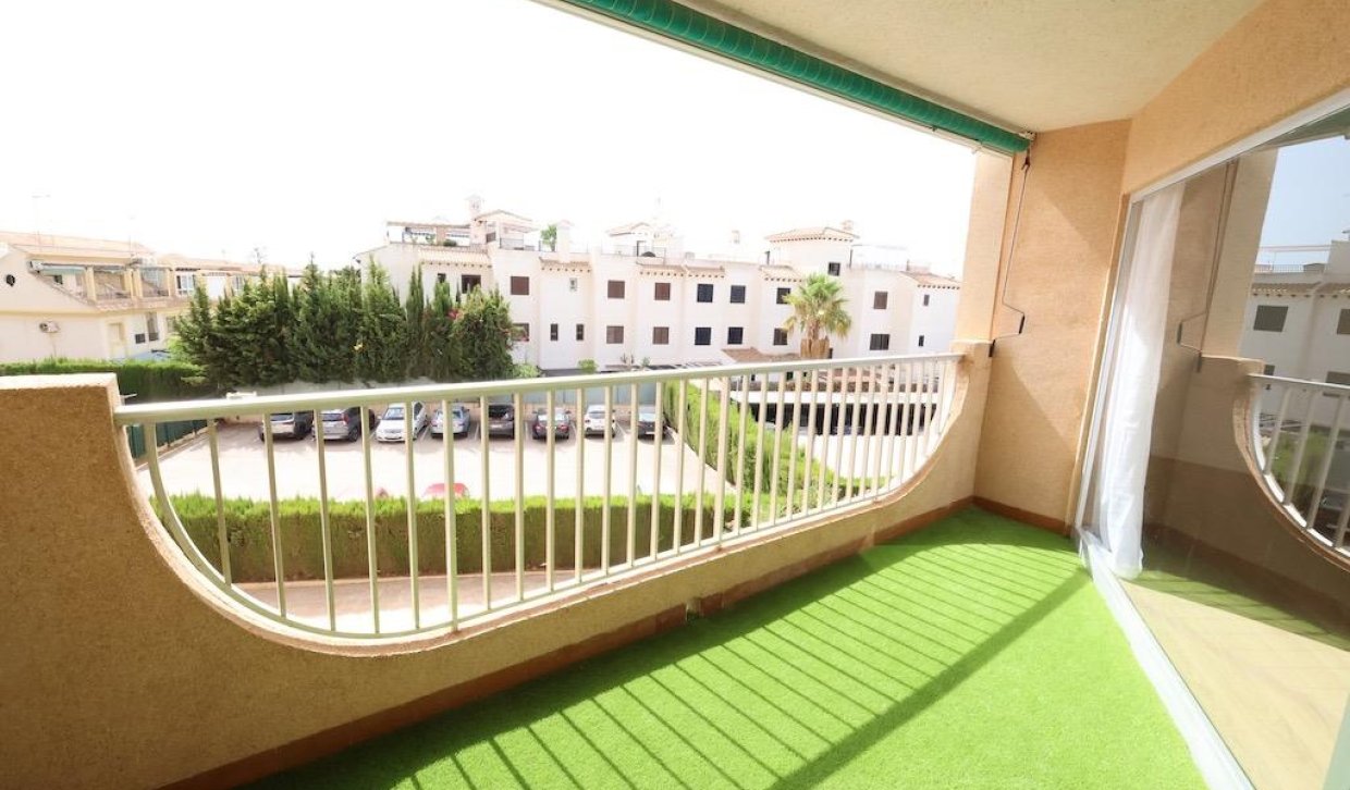 Segunda Mano - Apartamento  - Orihuela Costa - La Zenia