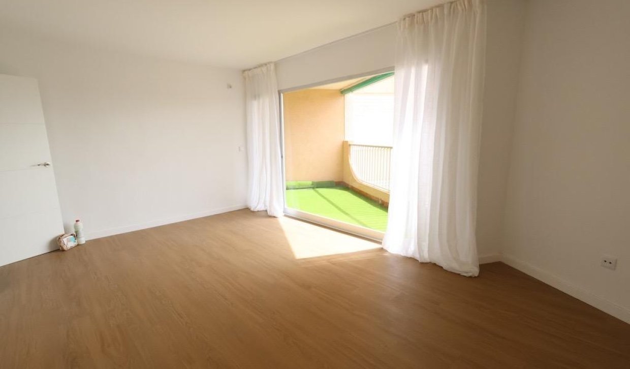 Segunda Mano - Apartamento  - Orihuela Costa - La Zenia