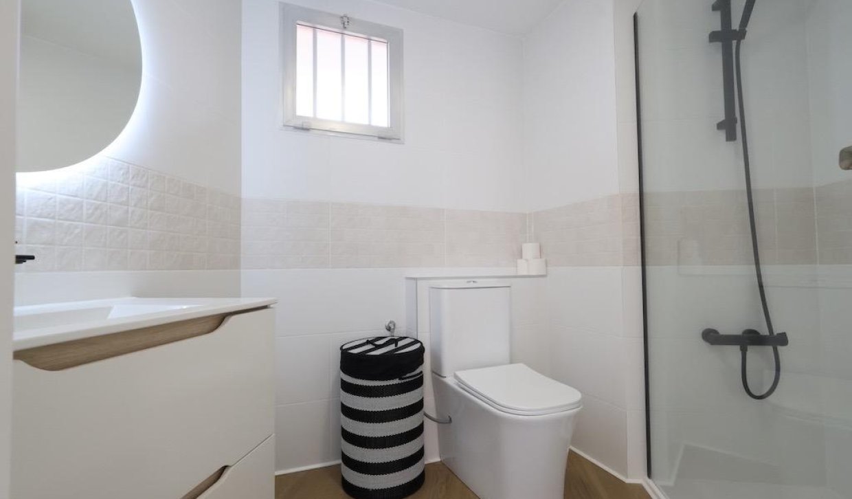 Segunda Mano - Apartamento  - Orihuela Costa - La Zenia
