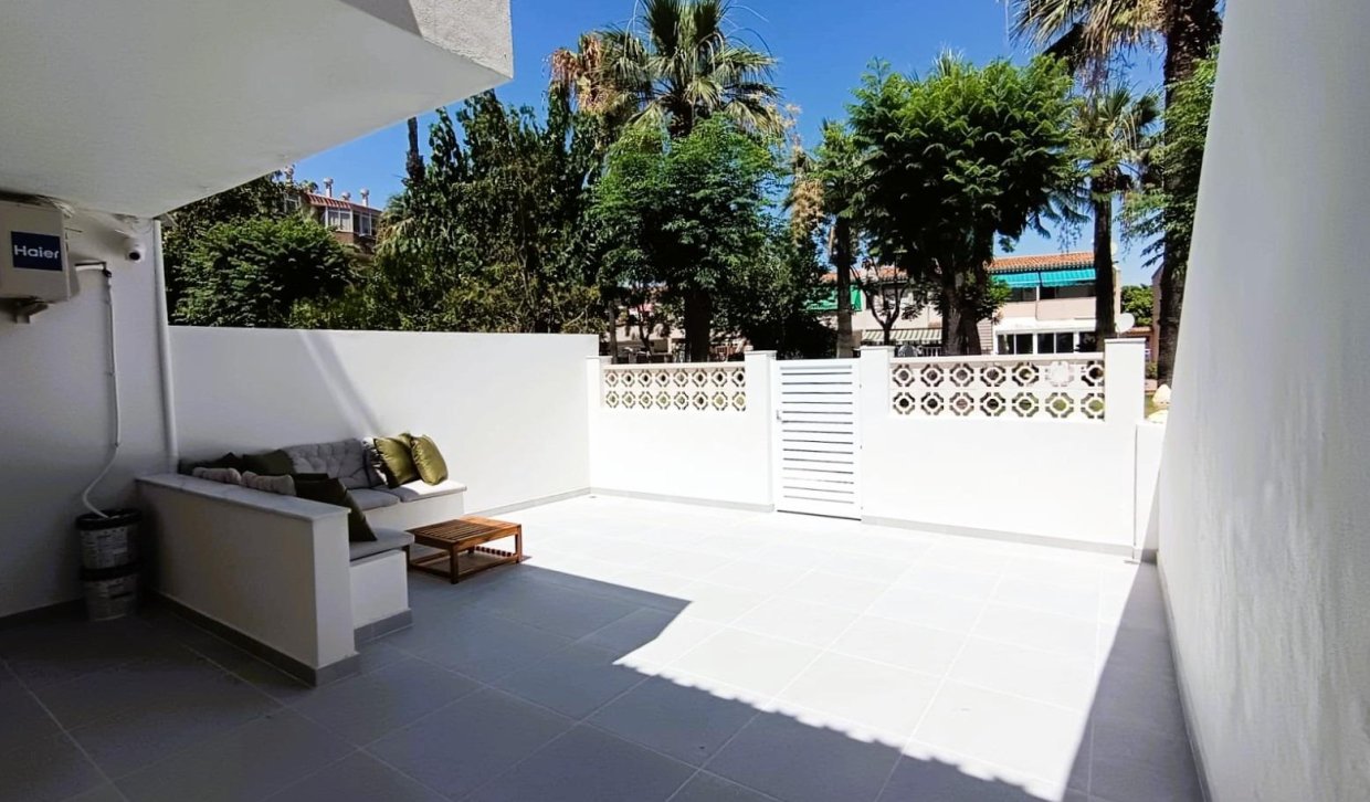 Resale - Bungalow - Orihuela Costa - La Regia