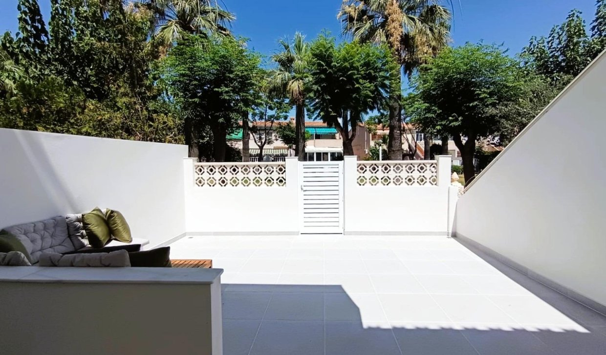 Resale - Bungalow - Orihuela Costa - La Regia