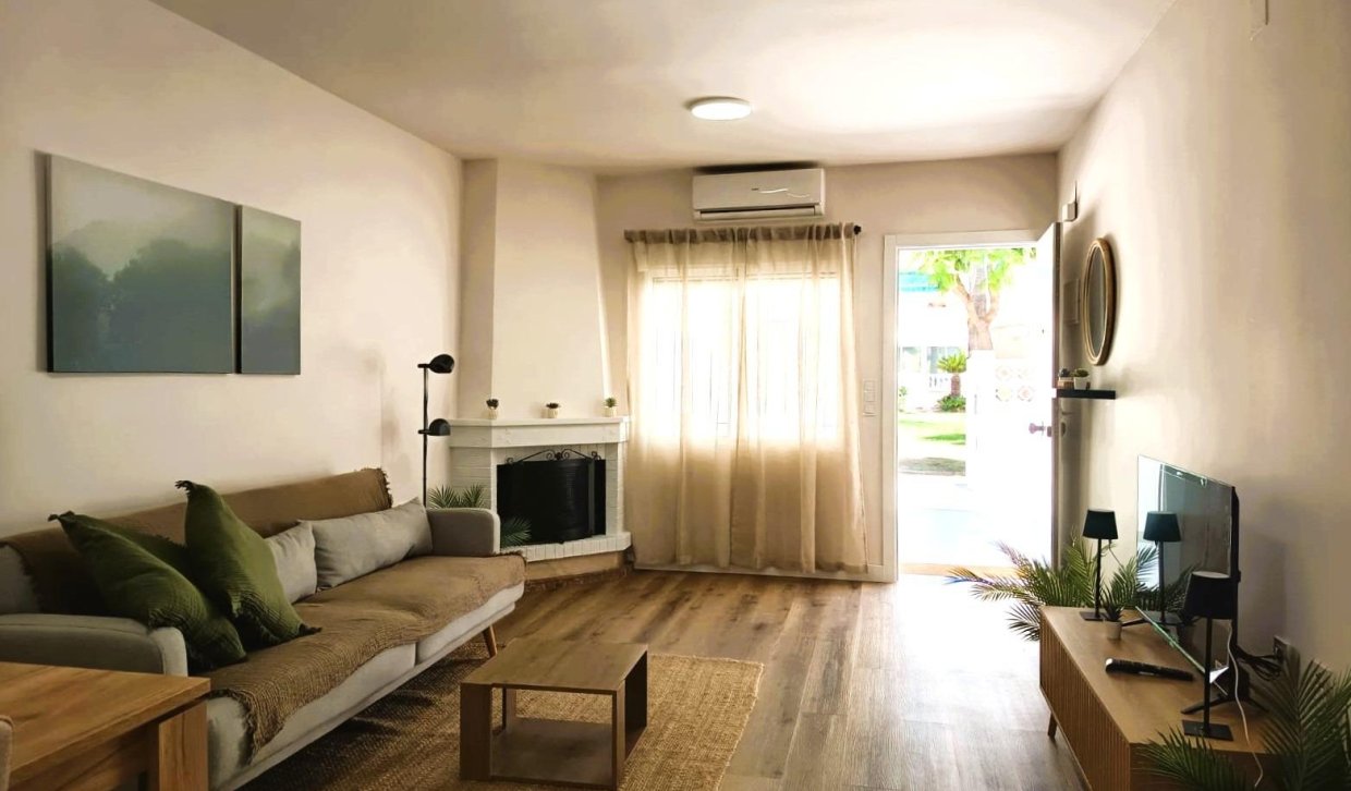 Resale - Bungalow - Orihuela Costa - La Regia