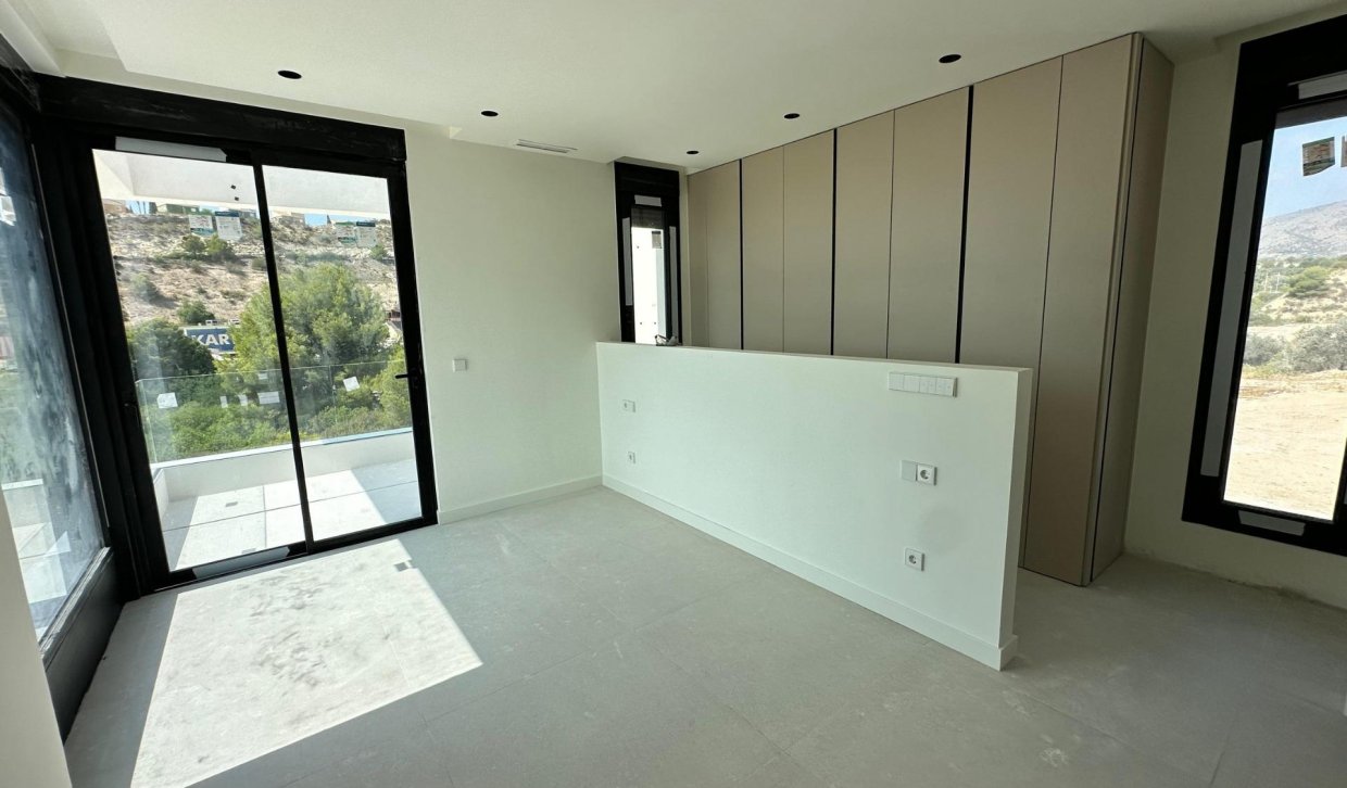 Obra nueva - Villa - Finestrat - Campana Garden