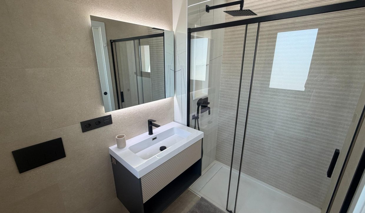 Bestaande woning  - Appartement  - Los Alcázares - Dolores De Pacheco-santa Rosalía