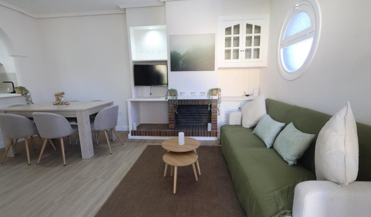 Location - Appartement - Torrevieja - Los Balcones - Los Altos del Edén