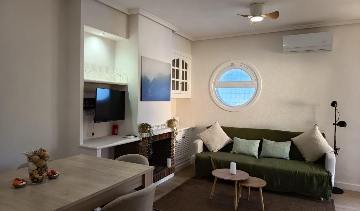 Location - Appartement - Torrevieja - Los Balcones - Los Altos del Edén