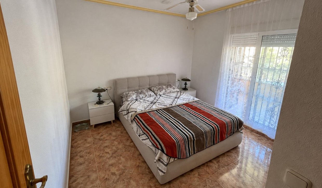 Rental - semi-detached house - Orihuela Costa - La Regia