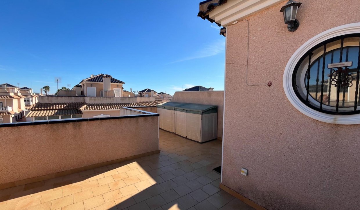 Rental - semi-detached house - Orihuela Costa - La Regia