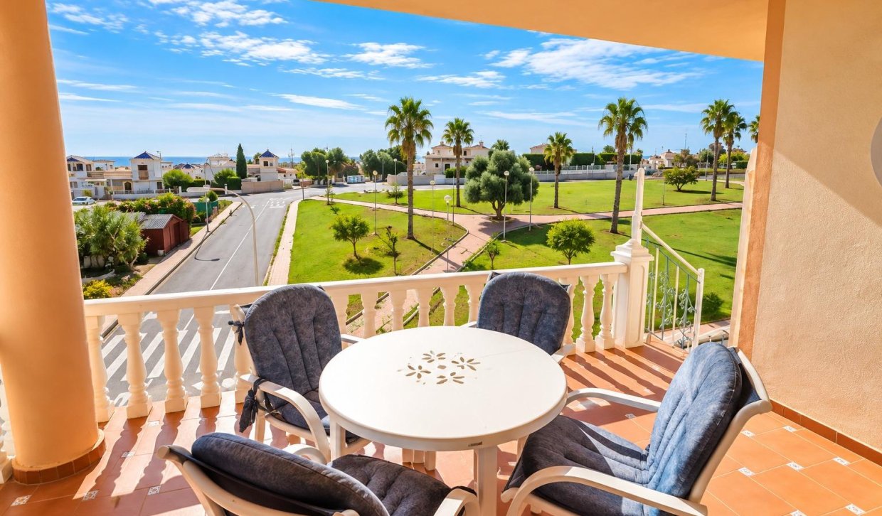Segunda Mano - Apartamento  - Torrevieja - Los Altos