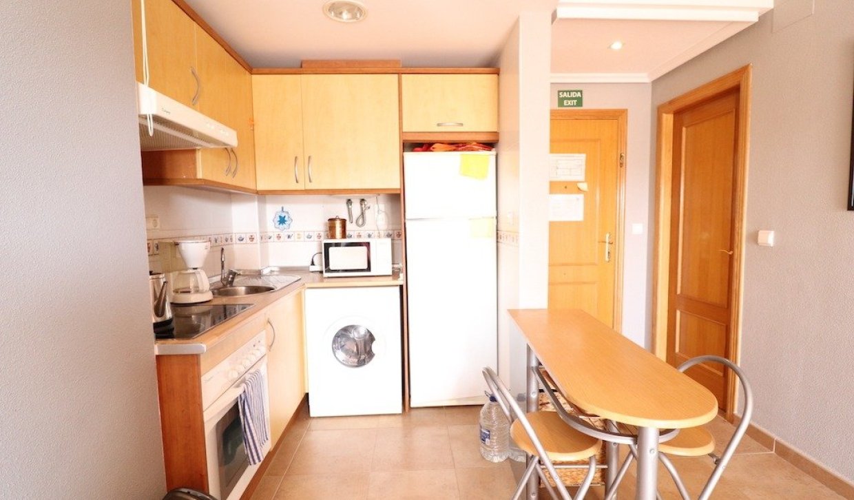 Alquiler a largo plazo - Apartamento - Orihuela Costa - Campoamor