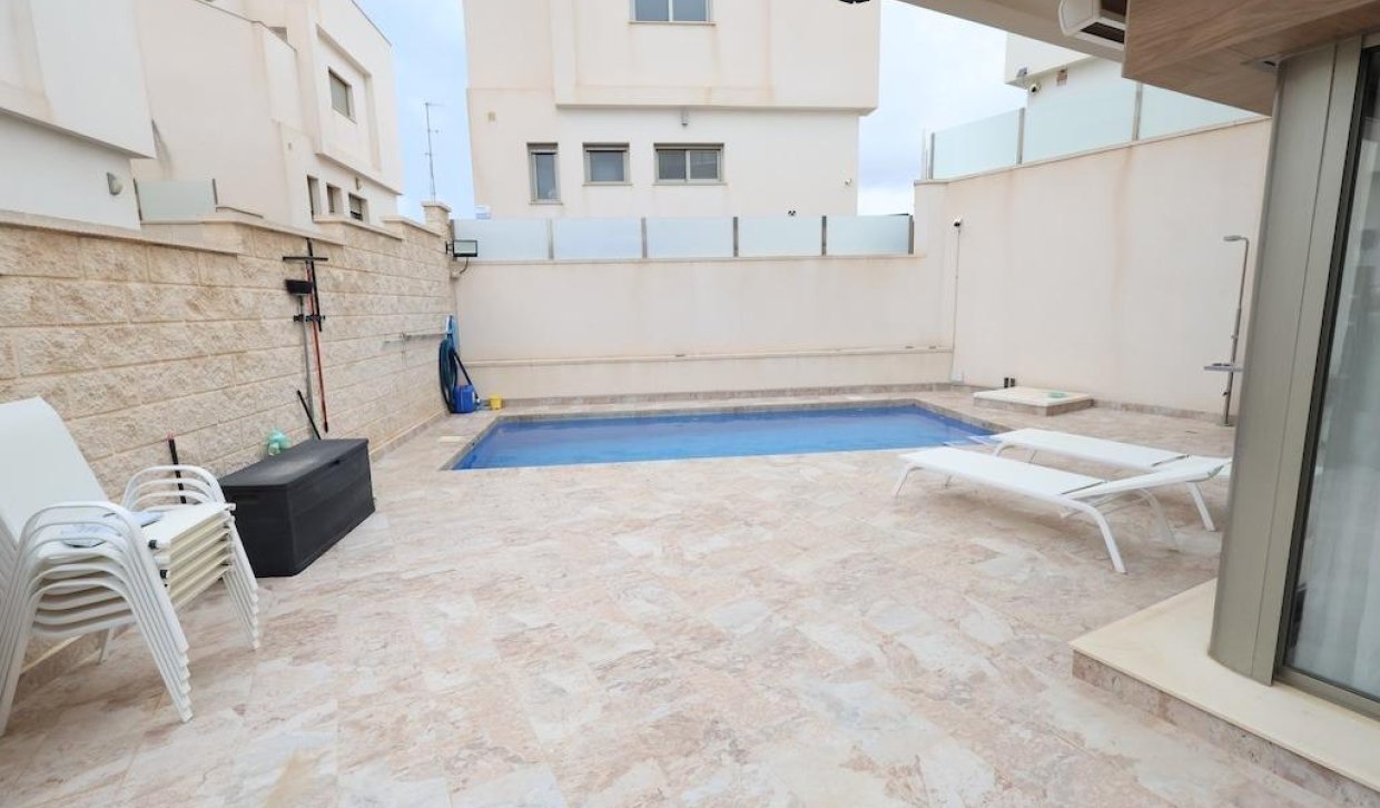 Bestaande woning  - Chalet - Orihuela Costa - Villamartín-Las Filipinas