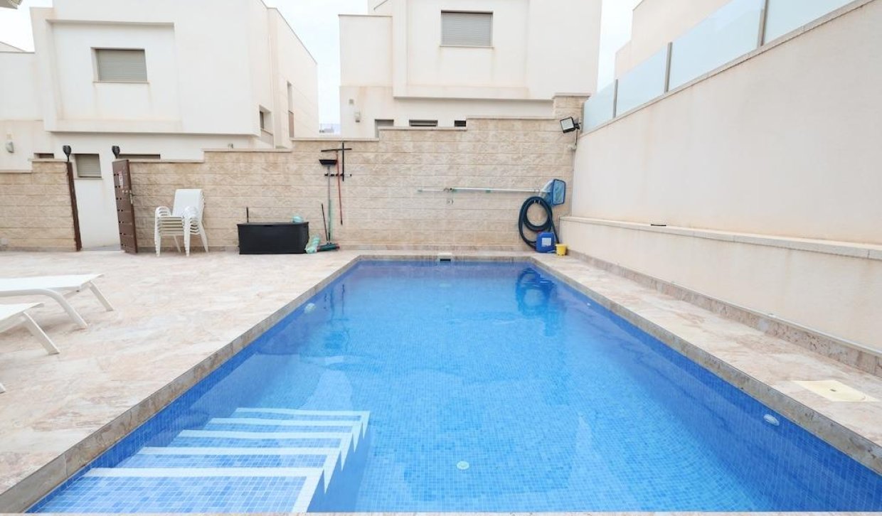Bestaande woning  - Chalet - Orihuela Costa - Villamartín-Las Filipinas