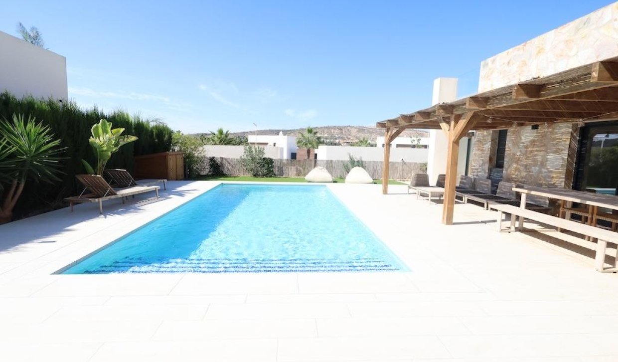 Revente - Chalet - Algorfa - Comunidad Valenciana
