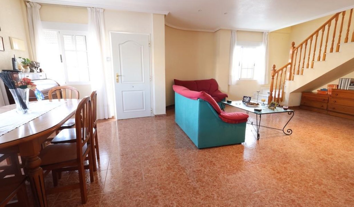 Odsprzedaż - Chalet - Torrevieja - Los Balcones - Los Altos del Edén