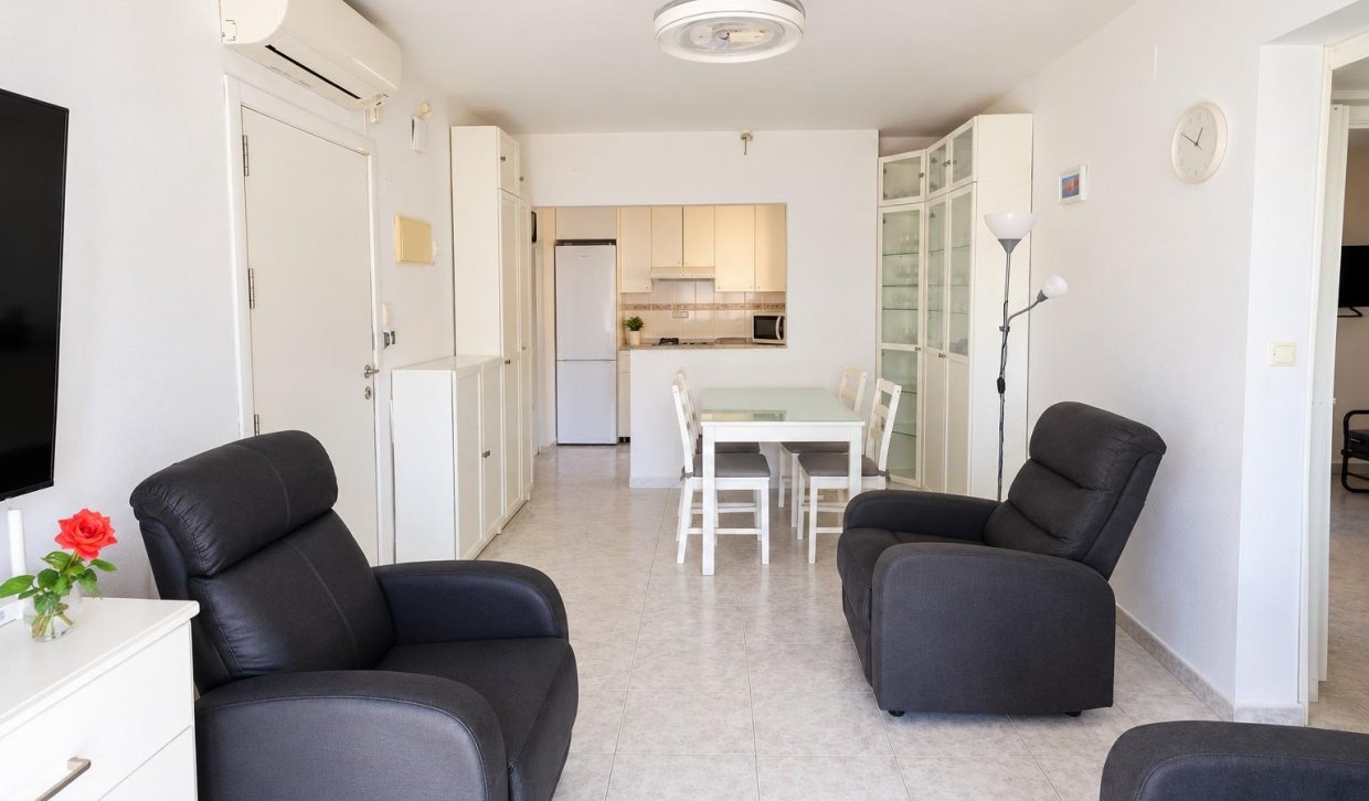 Resale - Upper floor bungalow - Torrevieja - La Siesta - El Salado - Torreta