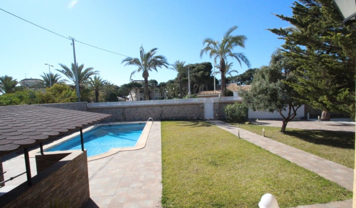 Segunda Mano - Villa - Orihuela Costa - Cabo Roig